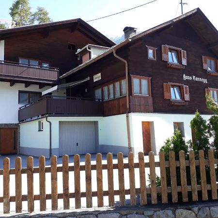 Haus Tannegg Bed & Breakfast Pettneu am Arlberg Bagian luar foto