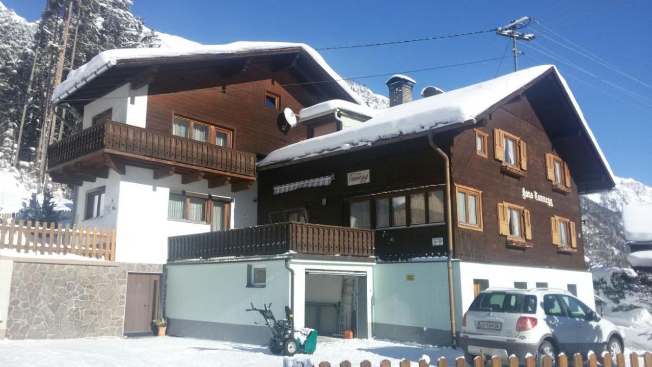 Haus Tannegg Bed & Breakfast Pettneu am Arlberg Bagian luar foto