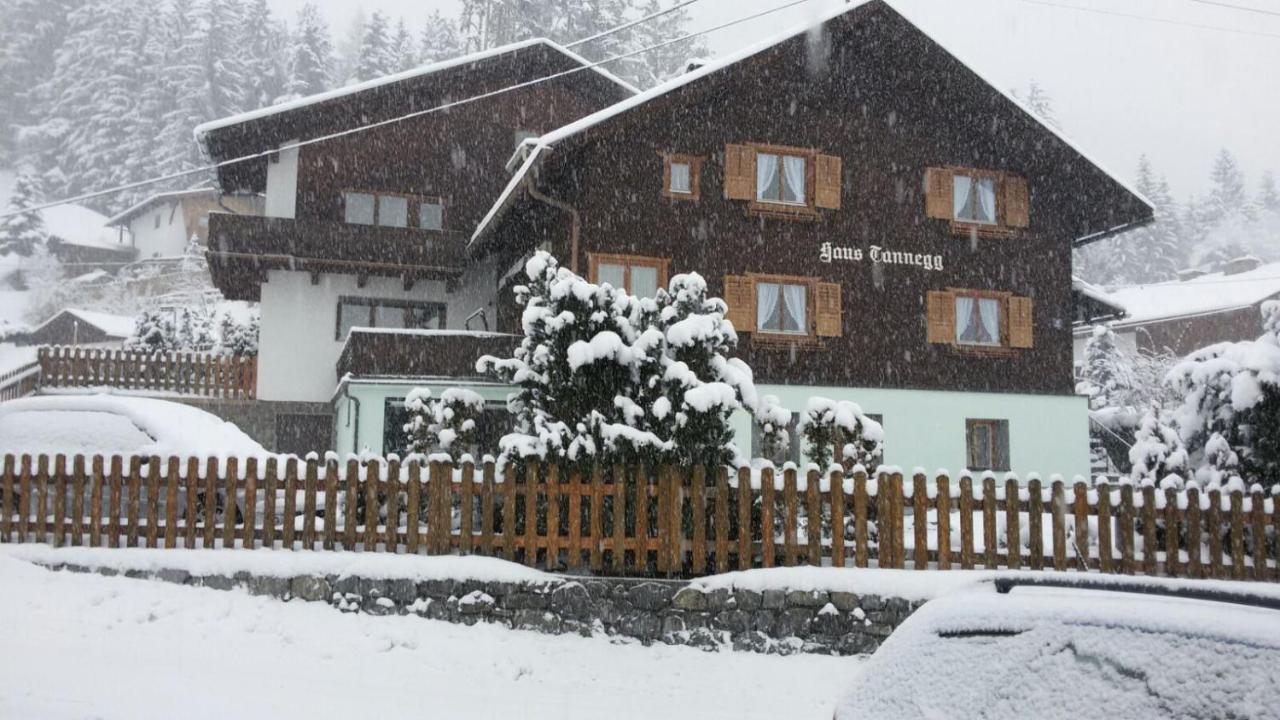 Haus Tannegg Bed & Breakfast Pettneu am Arlberg Bagian luar foto