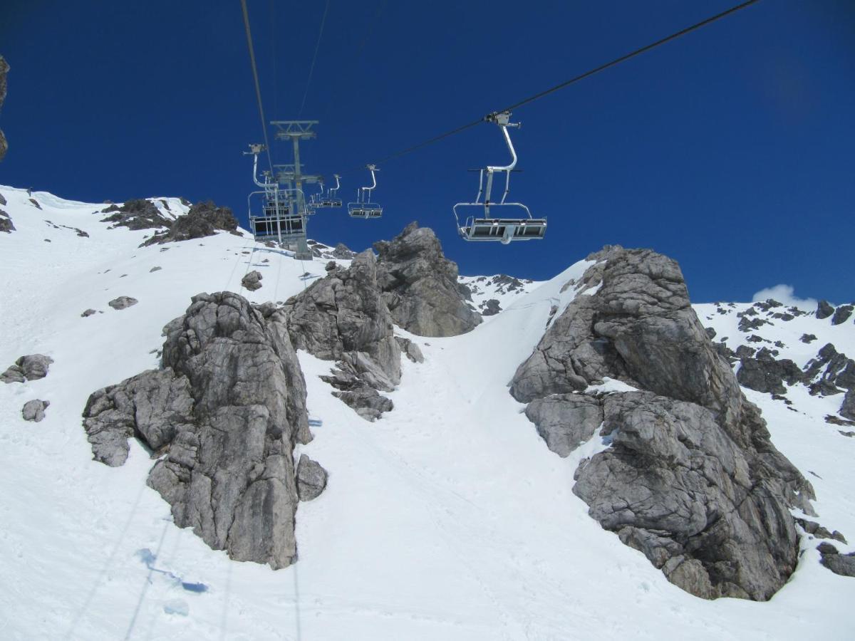Haus Tannegg Bed & Breakfast Pettneu am Arlberg Bagian luar foto