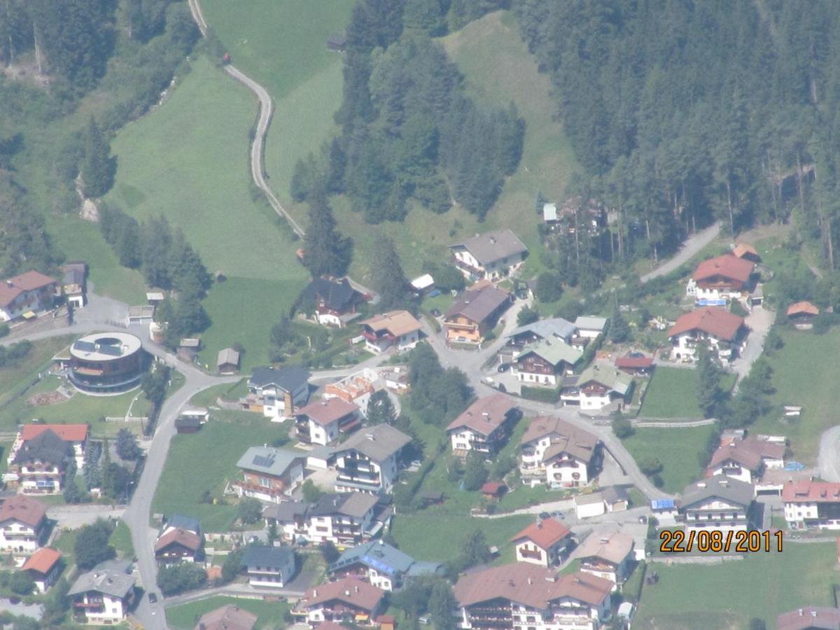 Haus Tannegg Bed & Breakfast Pettneu am Arlberg Bagian luar foto
